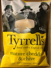 12x Tyrrells Mature Cheddar & Chive Hand Cooked English Crisps (12x40g)