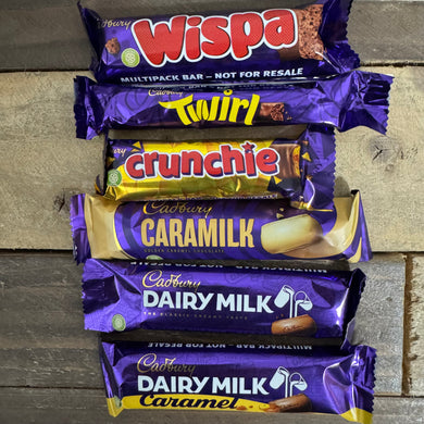 6x Cadbury Favourites Selection Chocolate Bars (1 Box of 170g)