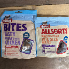 4x Bakers Dog Treats Bags Selection (2 Boxes of 2 Bags)