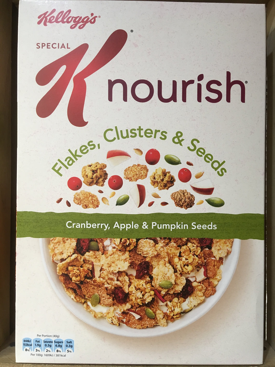 Kellogg’s Special K Nourish Cranberry, Apple & Pumpkin Seeds 440g