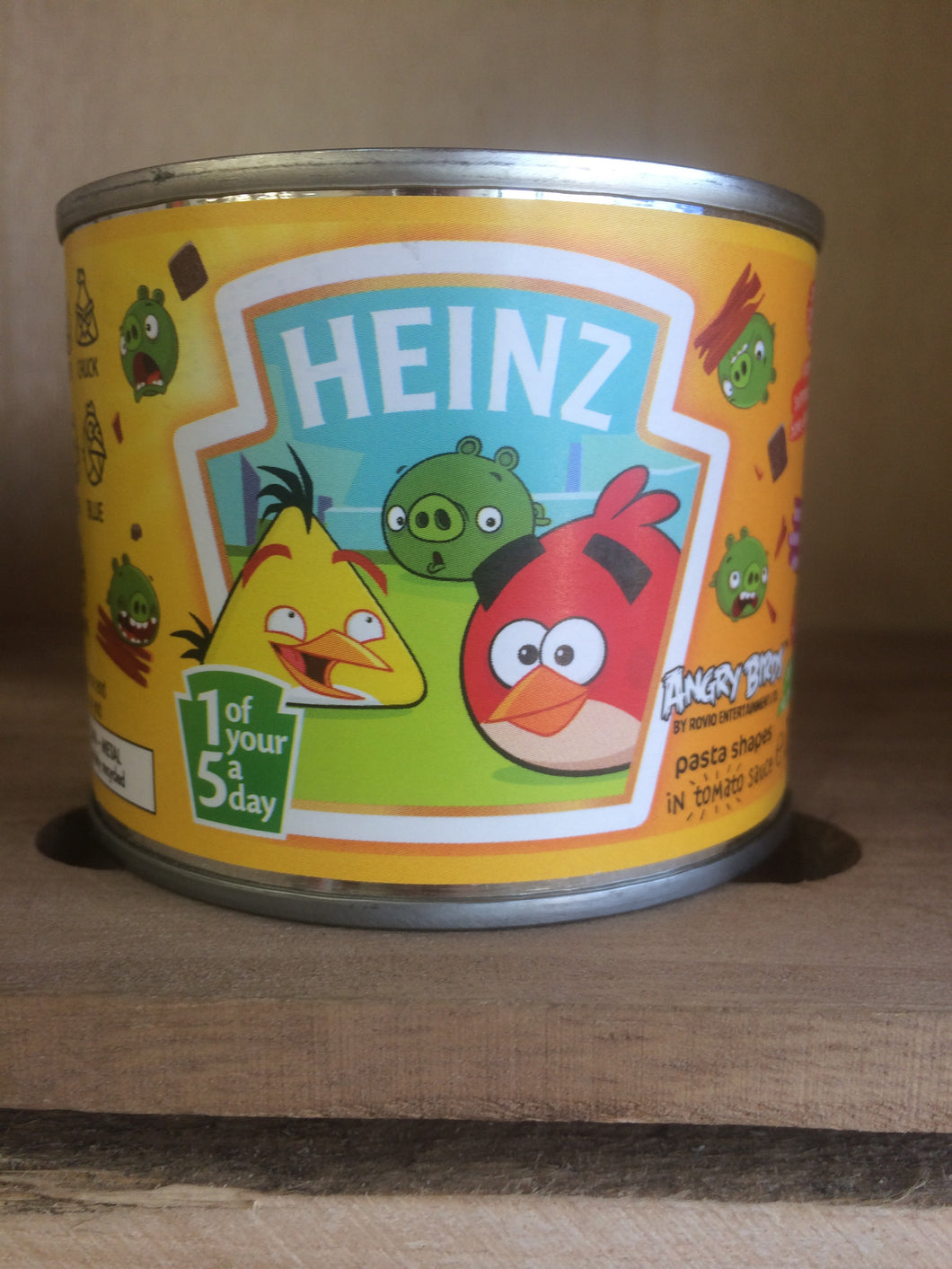 Heinz Angry Birds Pasta Shapes in Tomato Sauce 205g