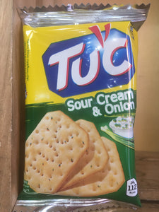60x Packs of TUC Biscuits Sour Cream & Onion Flavour Snack 6x Biscuit Pack (12x24g)