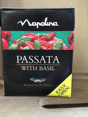 Napolina Passata with Basil 390g