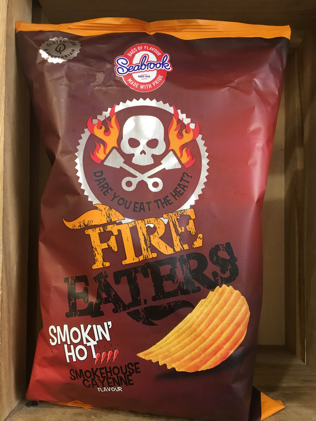 Seabrook Fire Eaters Smokin' Hot Cayenne Crisps 150g