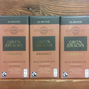 6x Green & Black's Organic Milk Almond Chocolate Bars (6x90g)
