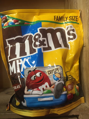 M&M's Peanut, Crunchy & Chocolate Mix Big Family Share Bag 400g