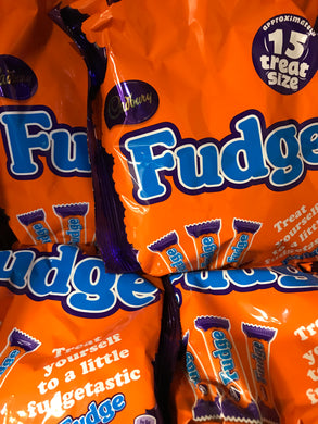 60x Cadbury Fudge Treat Size (60x13.5g)