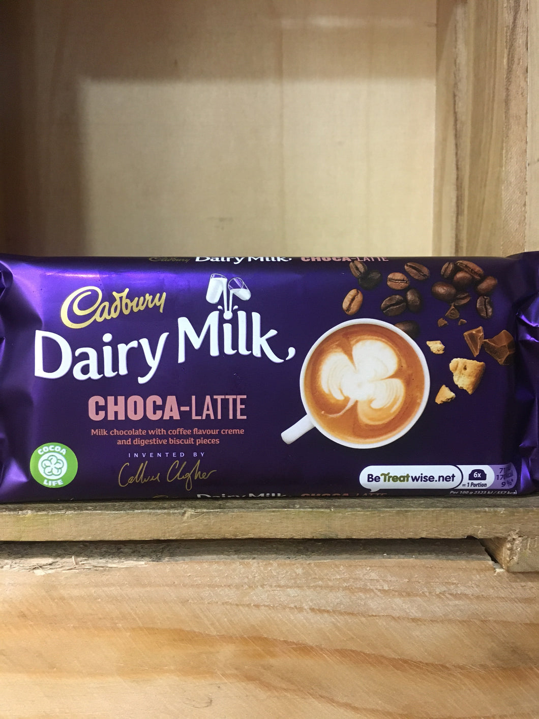 Cadbury Dairy Milk Choca-Latte Chocolate Bar 122.5g