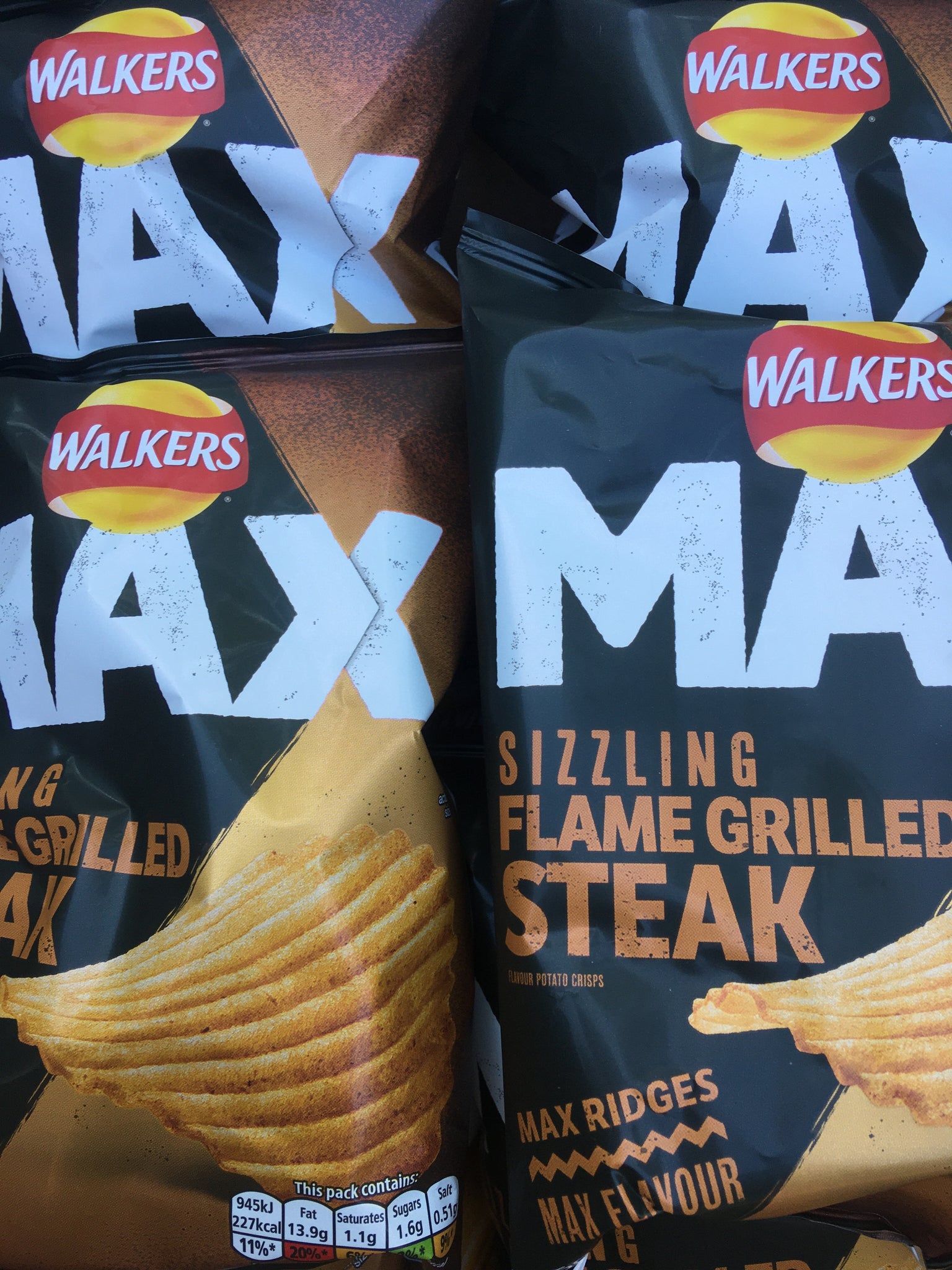 6x Walkers Max Sizzling Flame Grilled Steak Ridge Crisps 6x42 5g 6x-walkers-max-sizzling-flame-grilled-steak-ridge-crisps-6x42-5g