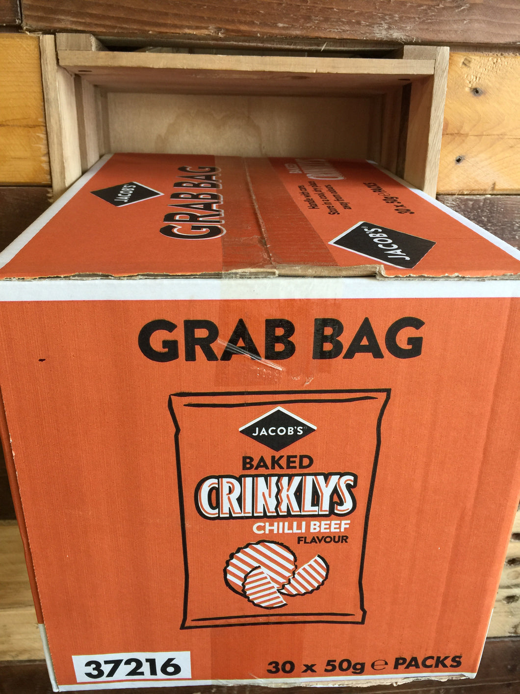 30x Jacobs Crinklys Chilli Beef Grab Bags (30x50g)