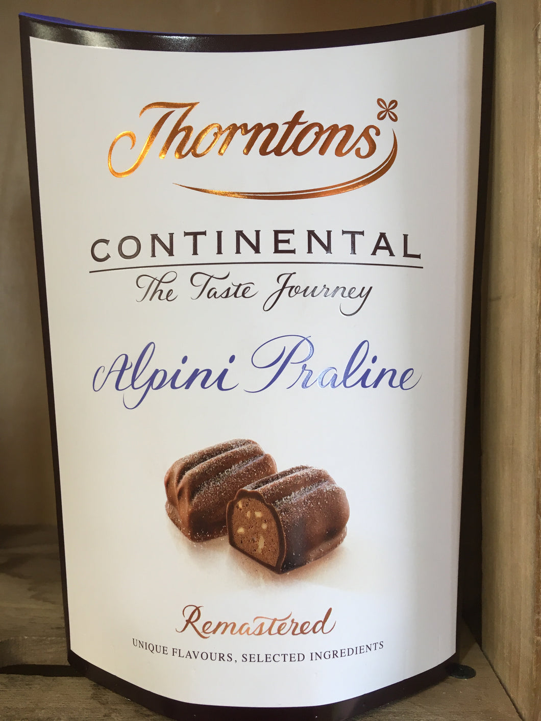 Thorntons Continental Alpini Praline Box 180g