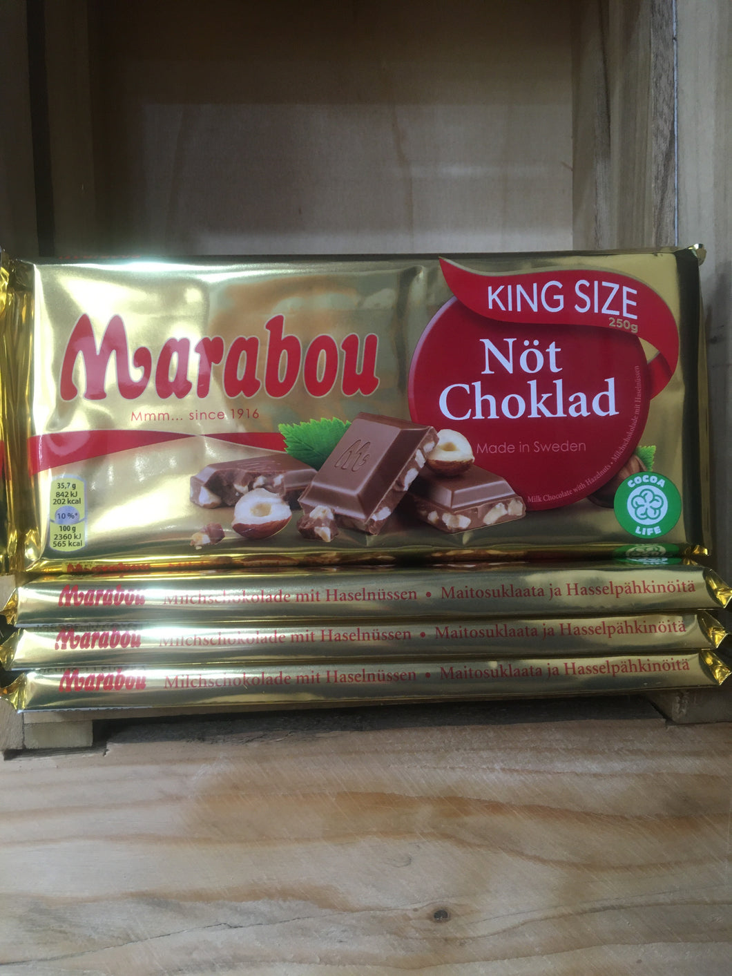 1Kg of Marabou Nut Choklad Swedish Milk Chocolate with Hazelnuts (4 Bars of 250g)