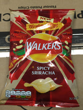 32x Walkers Spicy Sriracha (32x32.5g)