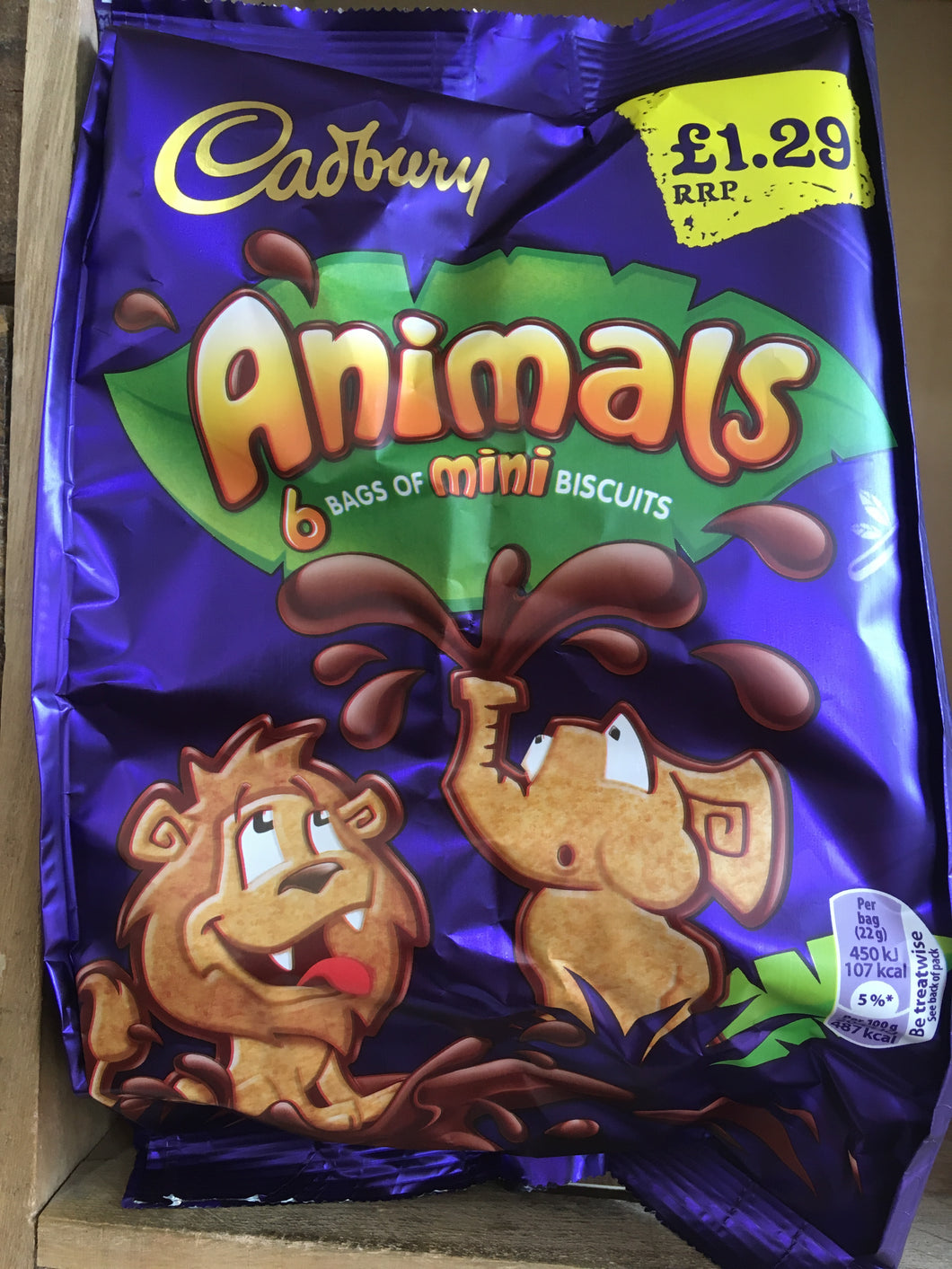 Cadbury Chocolate Mini Animals Biscuits 6x22g