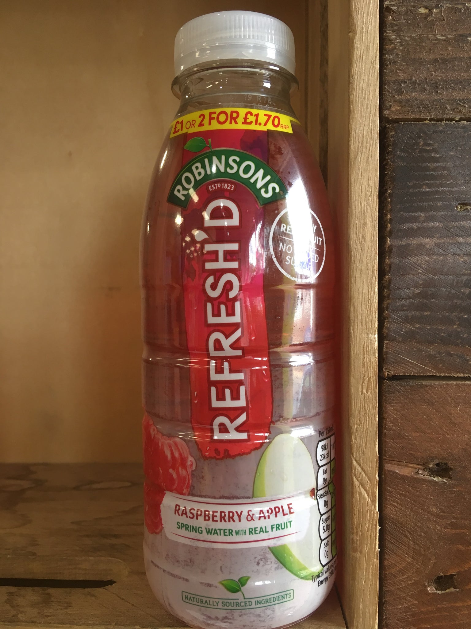 Rominsnos Raspberry 12x Robinsons Refresh'd Raspberry & Apple Spring Water (12x500ml) & Low ...