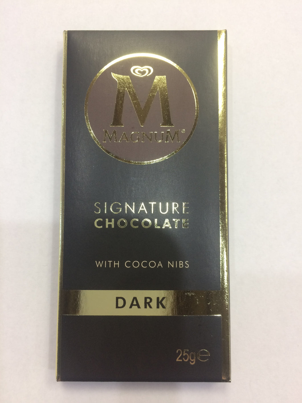 Magnum Signature Dark Chocolate Bar 25g