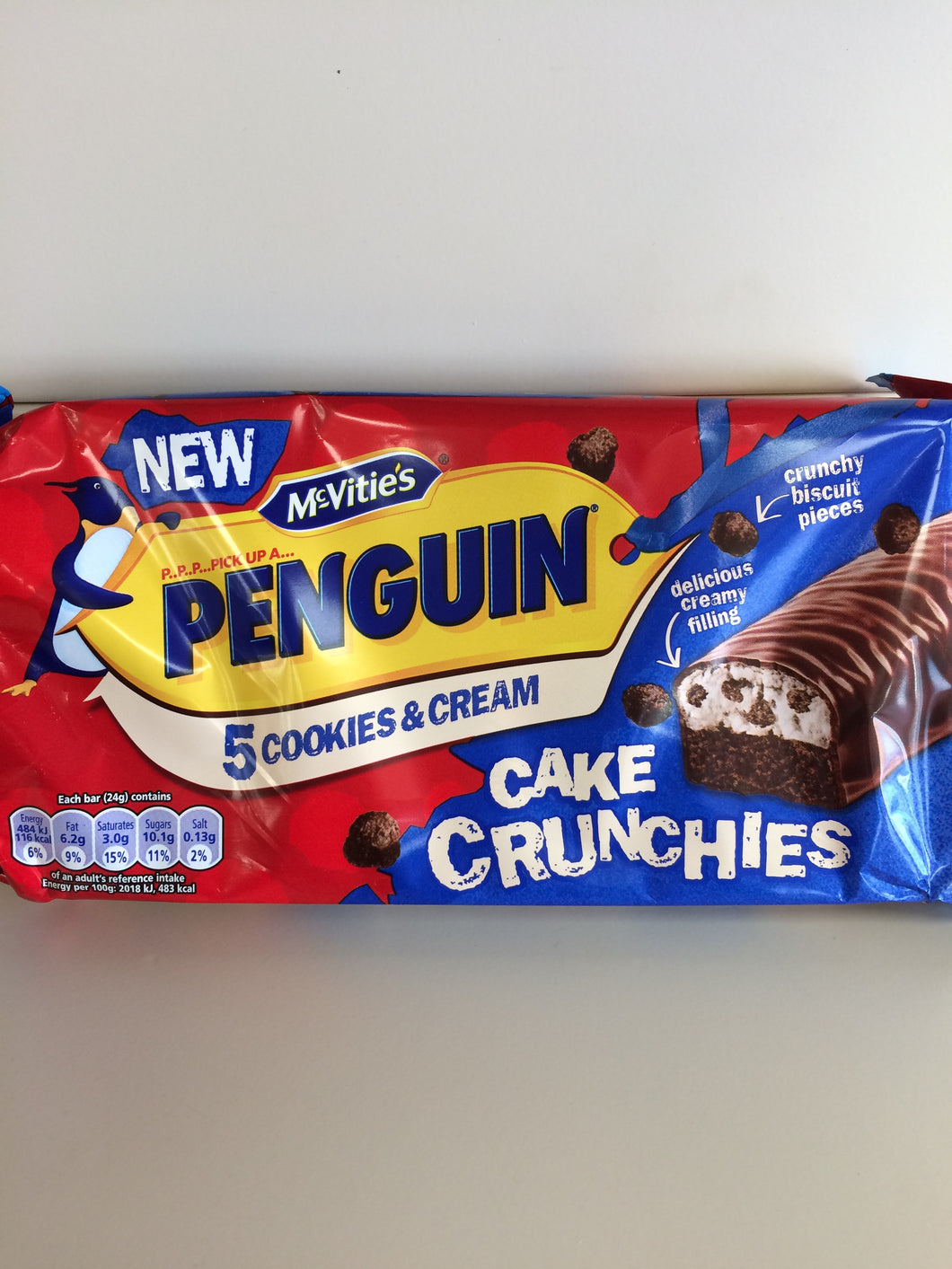 McVitie's Penguin 5 Cookies & Cream Cake Crunchies