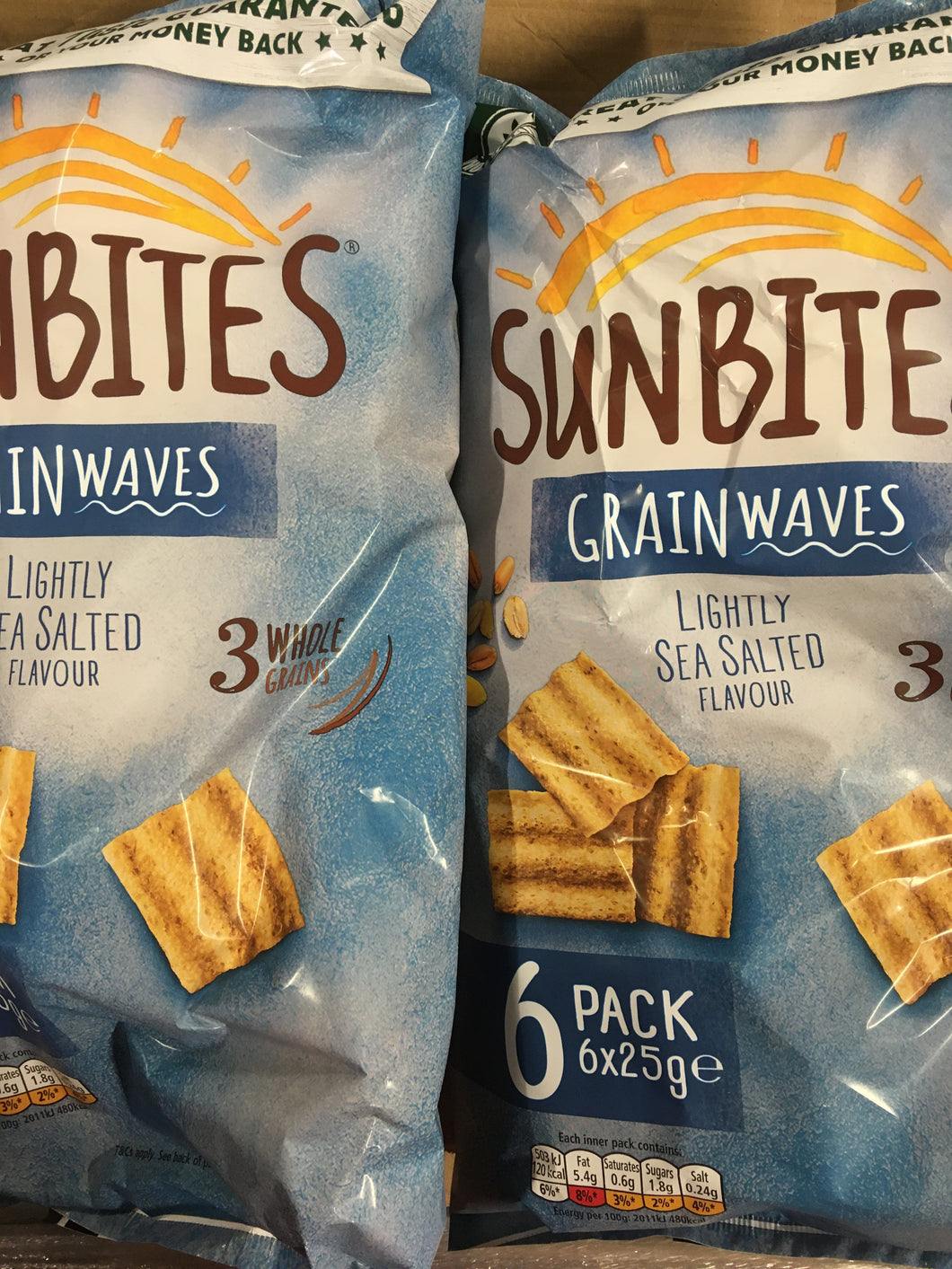 12x Walkers Sunbites Light Sea Salted Snacks (2 Packets of 6x25g)