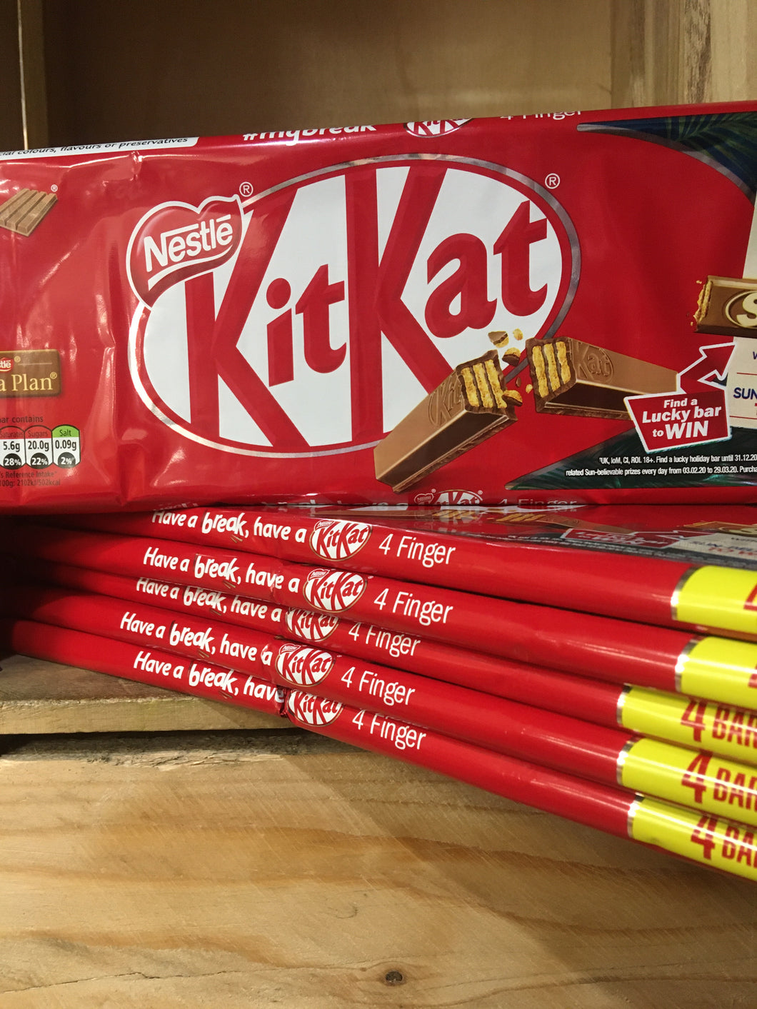 24x Nestle KitKat (6 Packs of 4x41.5g Four Finger Bars)