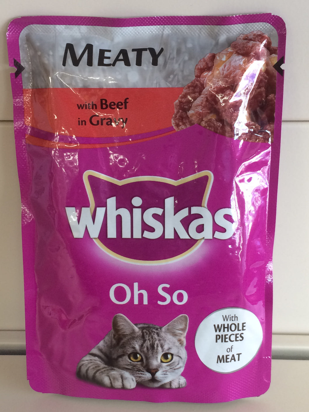 Whiskas Oh So Meaty Pouches with Beef in Gravy 85g