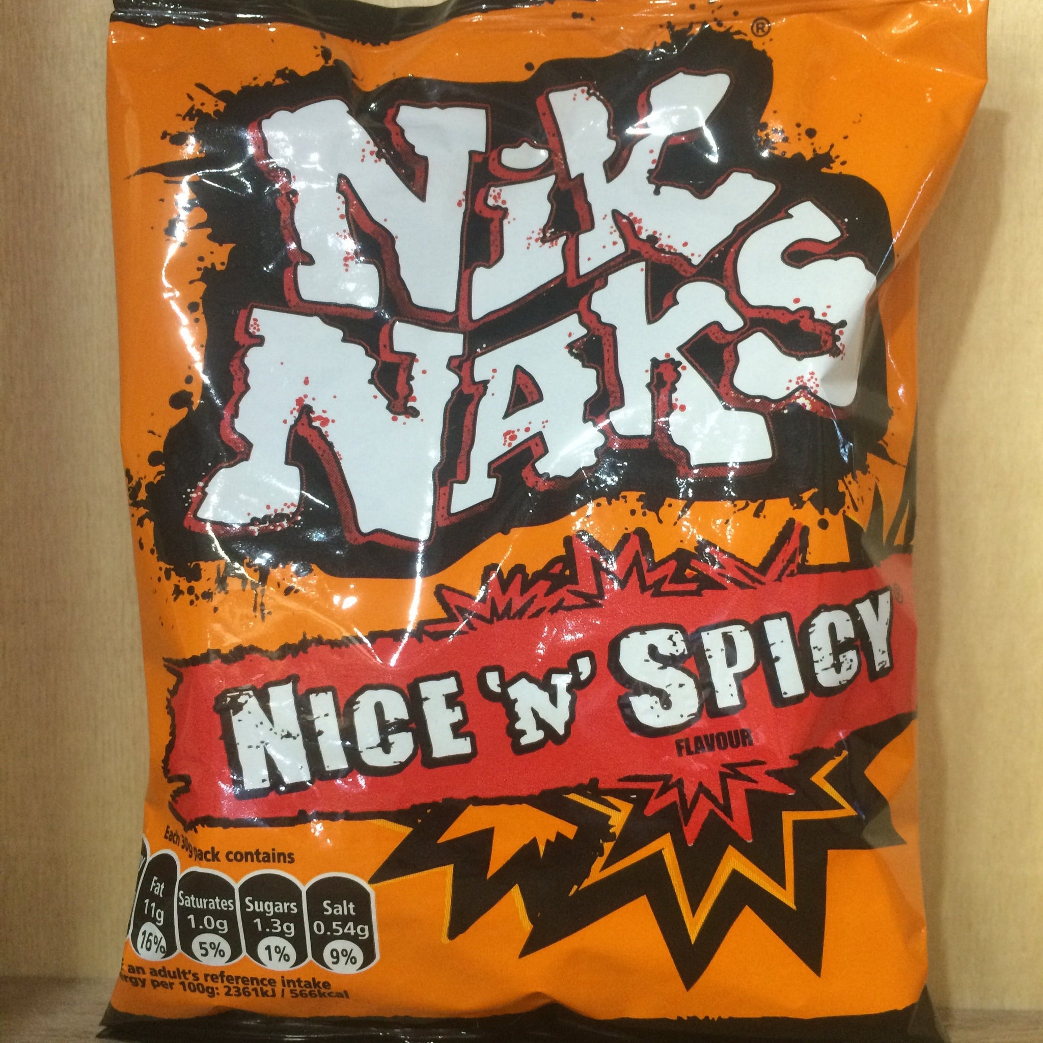 Niknacks 6x Nik Naks Nice 'N' Spicy Flavour Corn Snack Bags (6x30g) & Low Price ...