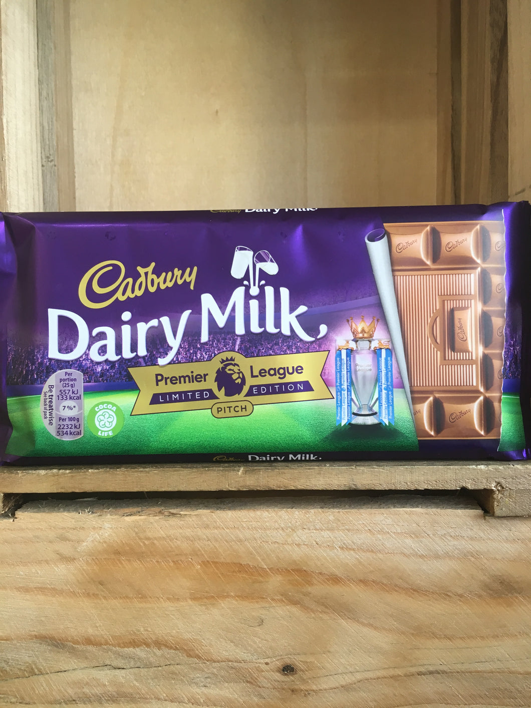 Cadbury Dairy Milk Chocolate Sharing Bar 200g