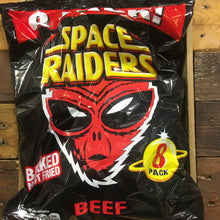24x Space Raiders Beef Flavour Cosmic Corn Snacks (3 Packs of 8x11.8g)