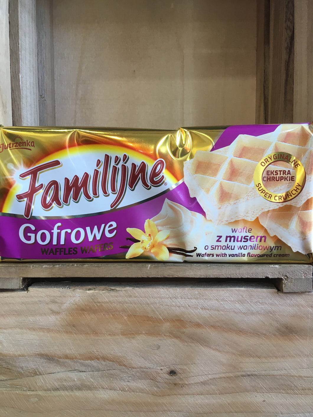 Familijne Waffles Wafers with Vanilla Flavoured Cream 130g